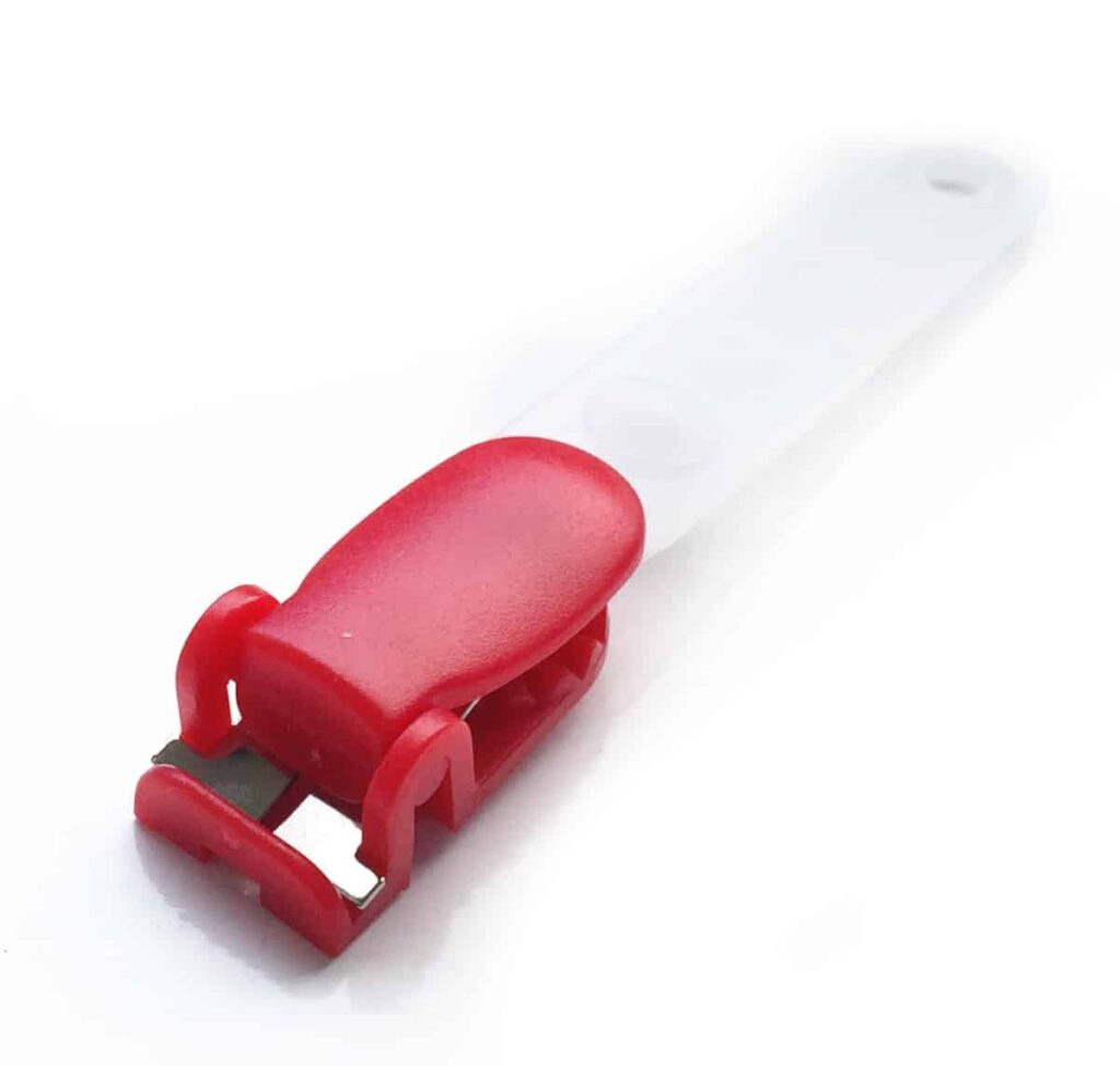 Red ID Strap Clips – Pack of 100